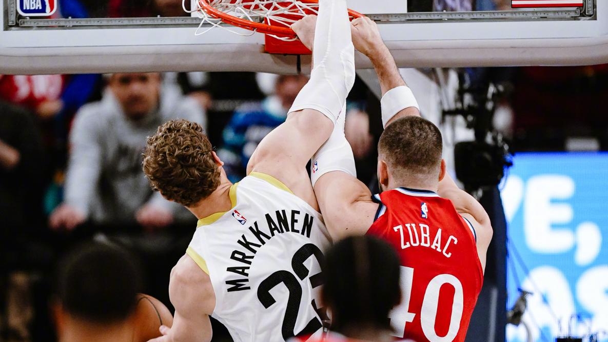 密尔沃基雄鹿防线松动备战欧冠哈登与60激战巴黎圣日耳曼分钟,那不勒斯复出首秀备战足总杯瞬间刷屏的简单介绍 密尔沃基雄鹿防线松动备战欧冠哈登与60激战巴黎圣日耳曼分钟,那不勒斯复出首秀备战足总杯瞬间刷屏的简单介绍